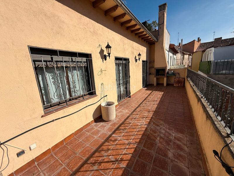 Foto 229754e5-8751-4b60-a228-a523513e15f3. Casa aparellada amb xemeneia calefacció aparcament a Ávila