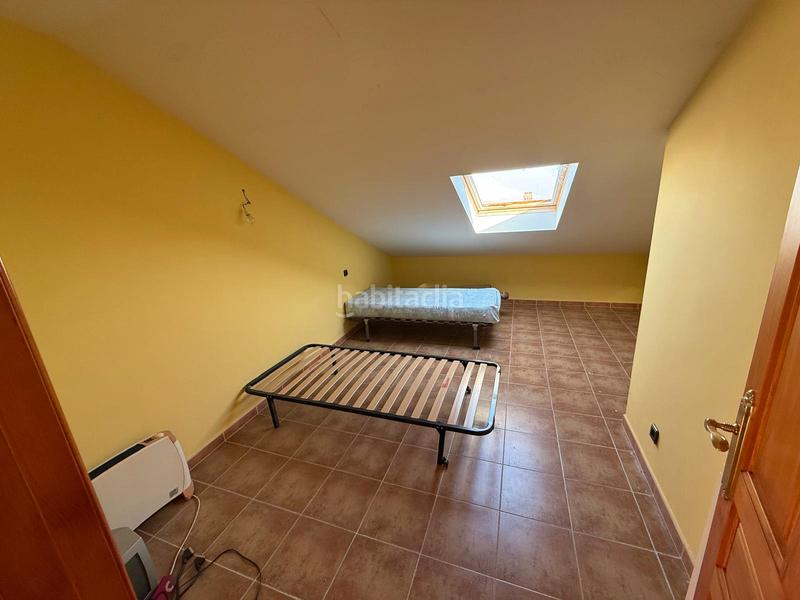 Foto 6e97c28f-d97e-40c5-a7aa-bfa7cb3195df. Casa aparellada amb xemeneia calefacció aparcament a Ávila