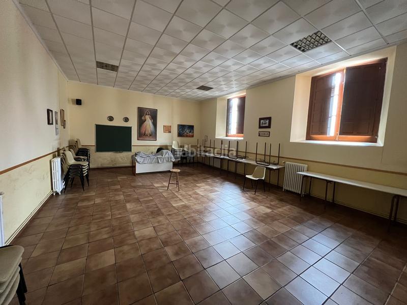 Foto bb0780a5-e7cf-49da-86f8-f68bed2c2334. Building in Manzanares