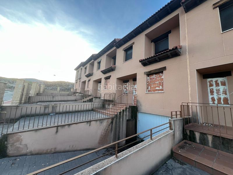 Foto d4bcf9c6-e710-414b-81b8-bcff446084ba. Edificio lote de 13 chalet en el tiemblo en Tiemblo (El)