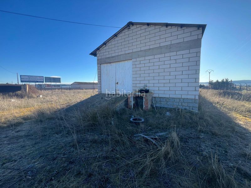 Foto 32fa930d-fd9b-4d68-9ccb-e0e4dc69f07b. Nau industrial a Colilla (La)