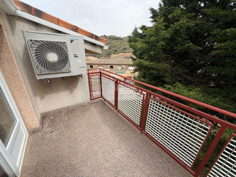 Foto 895b9d55-bc2c-4e7e-960c-96bc0580e13d. Àtic amb calefacció a San Bartolomé de Pinares