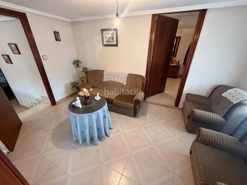 Foto 4860b644-83d2-47cd-a899-96bc23429ac4. Casa aparellada a plaza san julian 3 a Muñosancho
