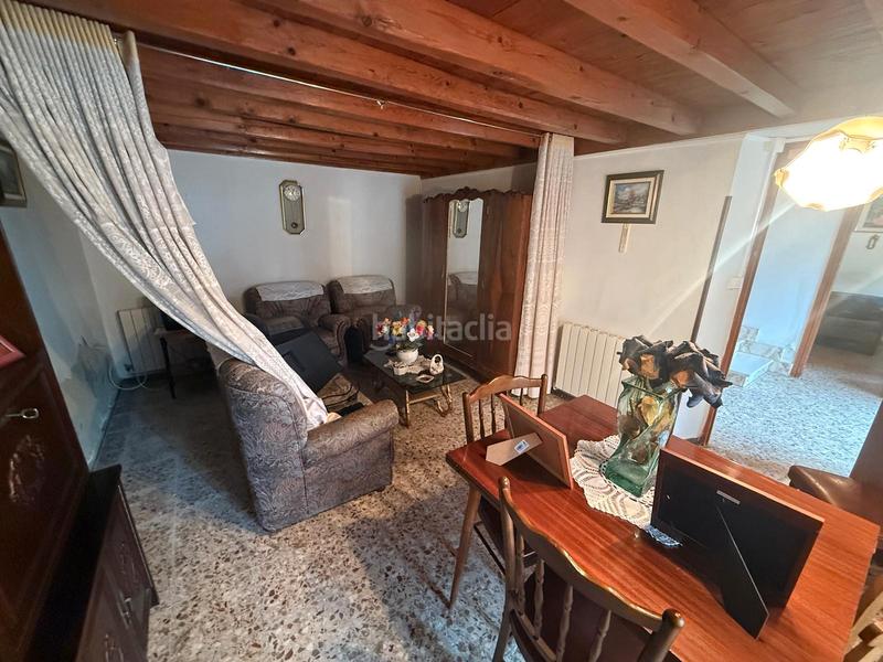 Foto d3b4ec7c-e0b9-4122-9228-6438fba640d6. Casa aparellada a plaza san julian 3 a Muñosancho