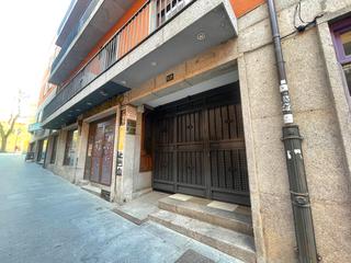 tic  Calle estrada. tico en calle estrada, vila