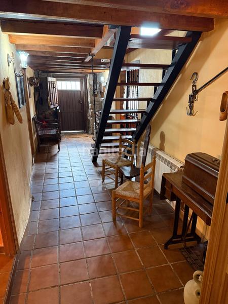 Foto 7d9103a7-84fe-46f1-a662-2f93b63fc973. Casa aparellada amb xemeneia calefacció a Torre (La)