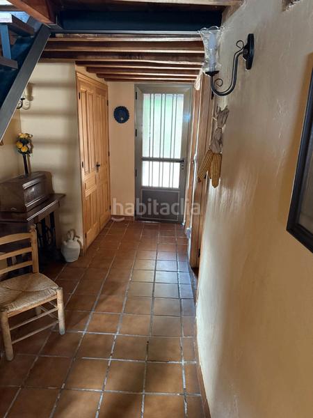 Foto b503601f-bd98-4d9b-b0c5-e1b54ef748de. Casa aparellada amb xemeneia calefacció a Torre (La)