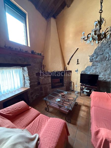 Foto ba8da239-a2ff-407c-82c8-1df0f20c929a. Casa aparellada amb xemeneia calefacció a Torre (La)