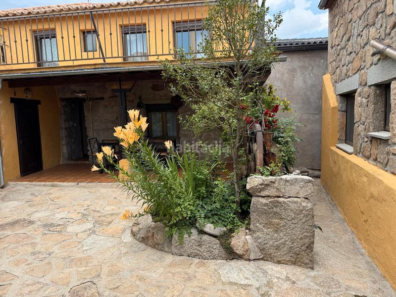 Foto f355ff2f-547b-49ee-bdd9-495c20ff9140. Casa aparellada amb xemeneia calefacció a Torre (La)