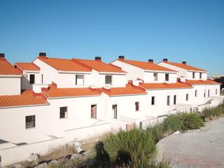 Xalet  Arrabal 3/9 tiro de pichon. Promocin de 24 viviendas unifamiliares adosadas de proteccin p