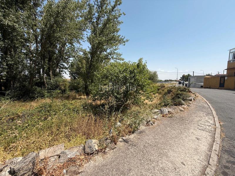 Foto 485efa28-5287-4f35-b7ba-44e190b19326. Terreno residencial solar urbano consolidado en alamedilla del berrocal en Ávila