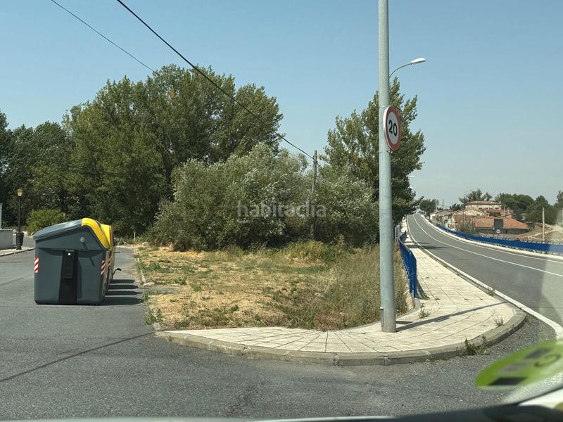 Foto 7bbe9069-6e07-4b77-975e-70154a21ffd8. Terreno residencial solar urbano consolidado en alamedilla del berrocal en Ávila