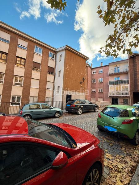 Foto 6fcf6cbb-4ff9-4541-a7f0-d2c2938eeb16. Piso  junto al mercado grande con piscina en Sur Ávila