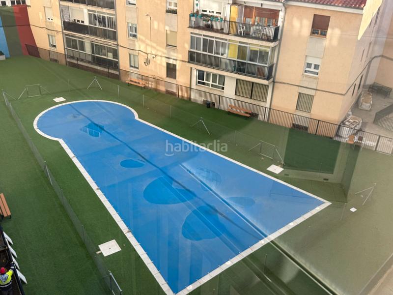 Foto 9448873a-d27e-452d-a782-b9c334821460. Piso  junto al mercado grande con piscina en Sur Ávila