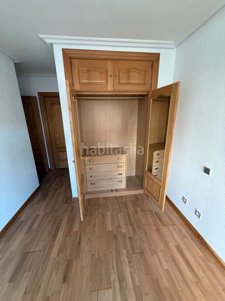 Foto 5d32ef7d-92f2-4232-a1d4-6236e580f799. Rent flat with heating parking pool in Sur Ávila