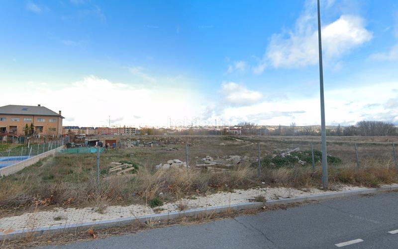 Foto 12181fae-0786-4234-bbba-d81e9e7f9bdd. Terreno residencial solar urbano en sonsoles en Sónsoles Ávila