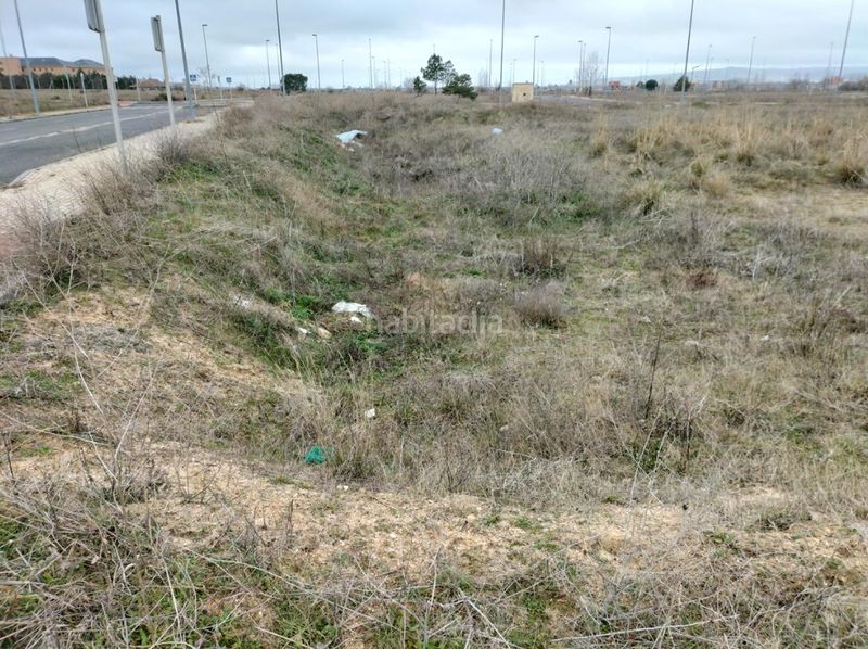 Foto f7bf173a-9105-472c-94aa-b36e16e83d2c. Terreny residencial a Sónsoles Ávila