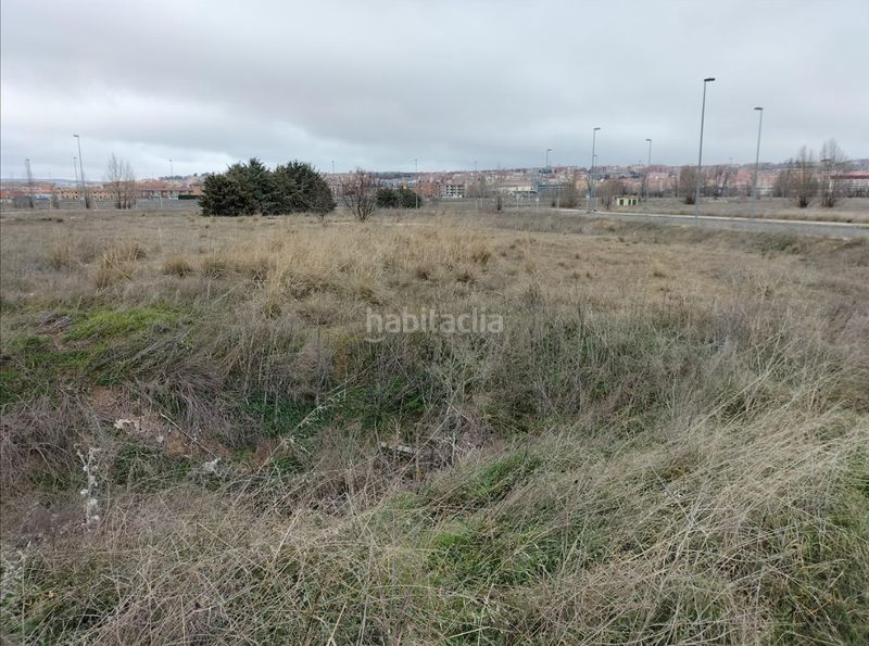 Foto 8daeb519-7c07-47a0-bca7-7b6054917454. Terreny residencial a Sónsoles Ávila