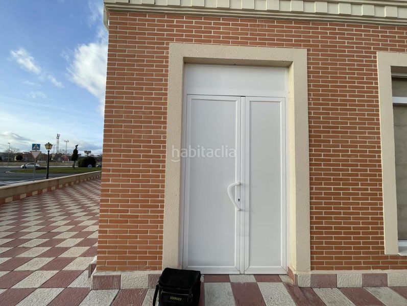 Foto 137f3e44-35a5-42bd-be32-ed076664db72. Local comercial a Universidad Ávila