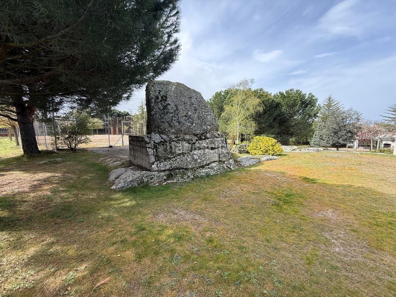 Foto b496e0df-45ac-4e11-b885-f9676432c4b1. Terreny residencial a Hervencias Ávila