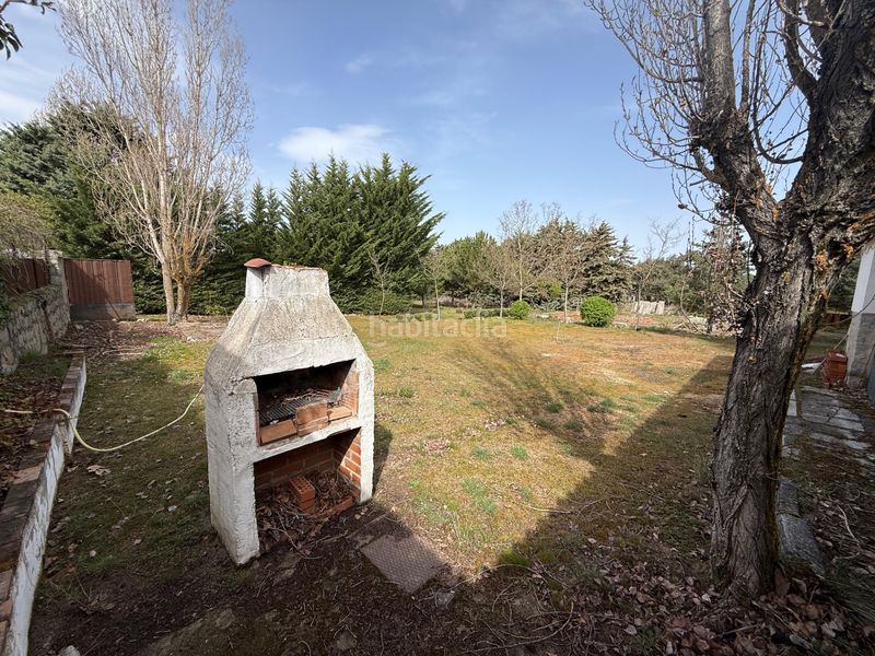 Foto a6b2e71d-5221-45f6-9bdd-7cb7ee92c886. Terreny residencial a Hervencias Ávila
