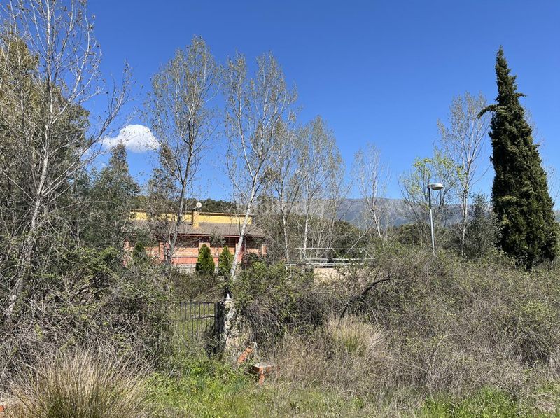 Foto 2c5c1fe2-2371-48c0-b045-02528fe69b47. Finca rústica a Casavieja