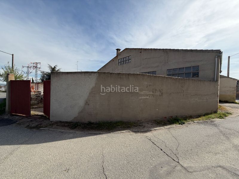 Foto a4552446-ba46-442d-ad55-083e8566d41c. Nau industrial a Zona Rural Ávila