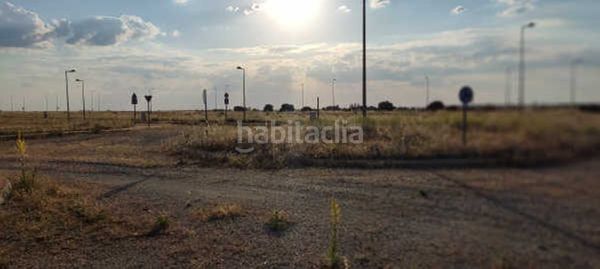 Foto 7fd9393f-7ff3-45a0-855d-4b14d04c0f11. Terreny residencial a Sanchidrián