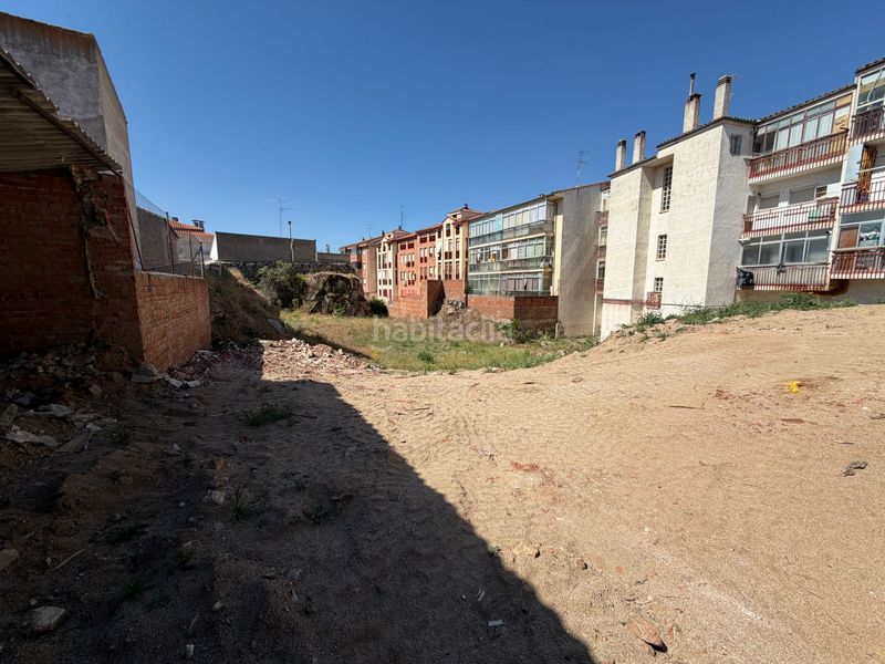 Foto fba4b5e5-7a48-4c22-9715-3cfd1f82b55e. Terreny residencial a Sur Ávila