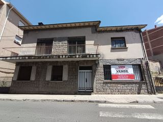 Chalet  Calle capitán méndez vigo. Chalet con piscina junto a san roque