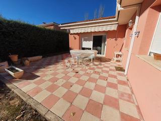 Xalet a Villar de Olalla. Chalet en venta en villar de olalla, 6 dormitorios.