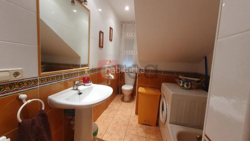 Foto fa44c982-b826-4753-87e5-e0f5643e8208. Xalet amb aparcament a Villar de Olalla