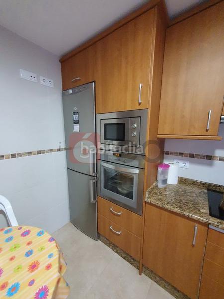 Foto 393ae2b3-e7f4-42f6-9849-2089c084ab0e. Casa adossada amb calefacció a Centro Cuenca