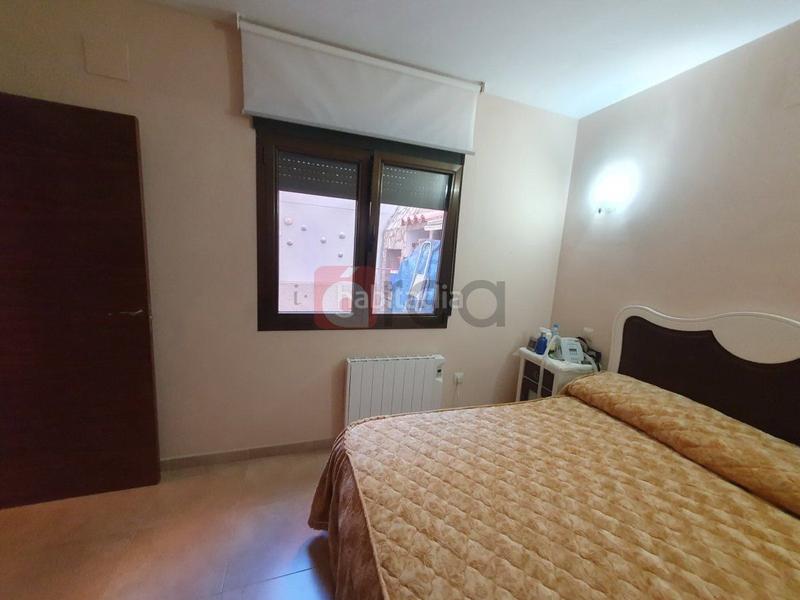 Foto 530eb404-453d-410d-aeea-3b0dbc32e5e7. Casa adossada amb calefacció a Centro Cuenca