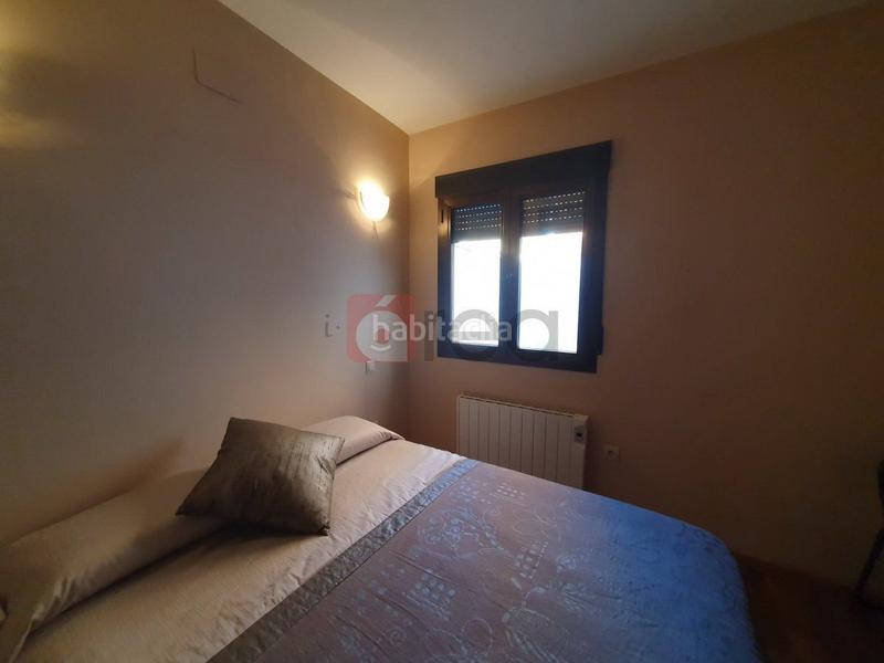 Foto 6ca56eaf-adca-490c-928c-4d898266d495. Casa adossada amb calefacció a Centro Cuenca