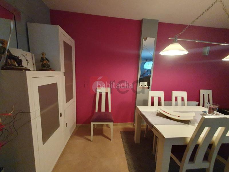 Foto 7756d5ba-9e23-44b7-80b9-0470ac63c485. Casa adossada amb calefacció a Centro Cuenca