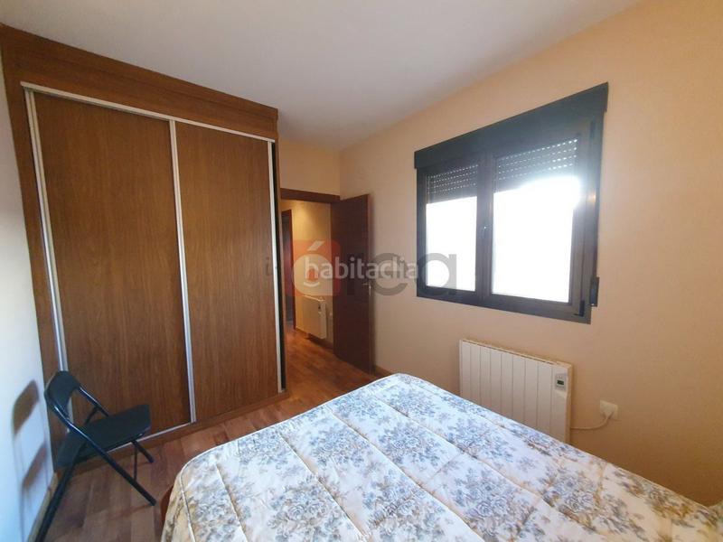 Foto 99801a6b-c542-4b55-a9af-d54a178cb5be. Casa adossada amb calefacció a Centro Cuenca