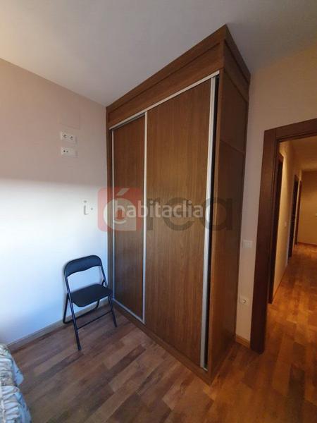 Foto effe4700-37c5-4ebb-9d7f-c44f540f1d53. Casa adossada amb calefacció a Centro Cuenca