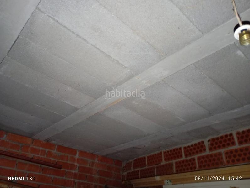 Foto 81956958-3f6e-4985-a3bc-f020b9599fa4. Casa amb aparcament a Sotorribas