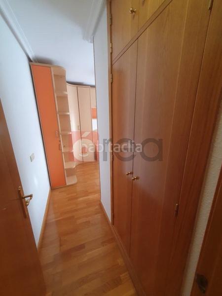 Foto 415d29b2-779f-4be1-9032-5da4a371f2b7. Flat with heating parking in Alameda Cuenca