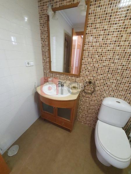 Foto c7a50cd1-1074-4f13-9a0d-9b3d7c7add49. Flat with heating parking in Alameda Cuenca