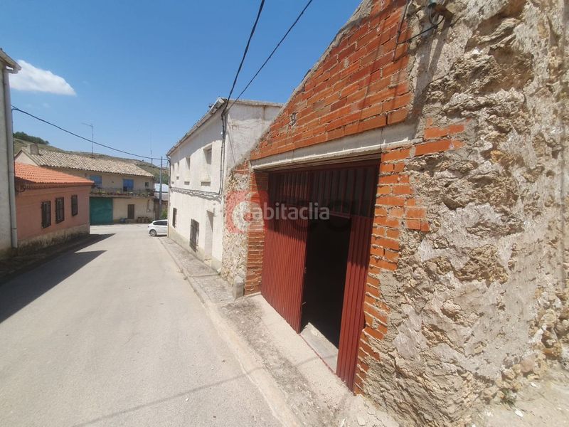 Foto 4d647c12-2a32-4c8a-83a9-2d27bf8e7f80. Casa amb calefacció aparcament a San Fernando - Carretera de Valencia Cuenca
