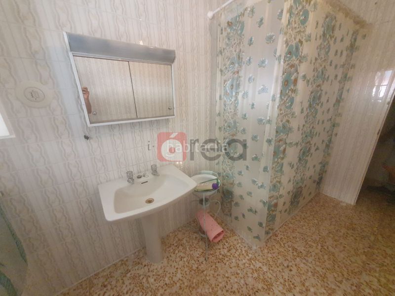 Foto f83fe6e6-87fc-4615-a5ec-d587946adc85. Casa amb calefacció aparcament a San Fernando - Carretera de Valencia Cuenca