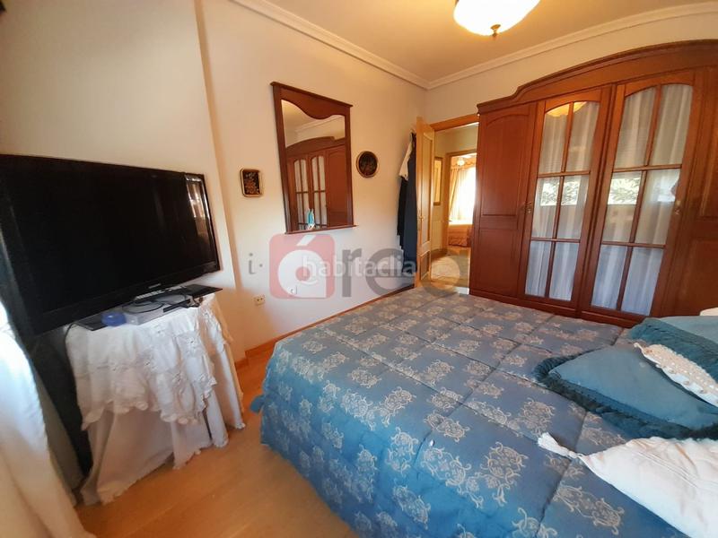 Foto 46f26f1b-face-452b-8156-83731b182dff. Casa adossada amb aparcament a San Fernando - Carretera de Valencia Cuenca