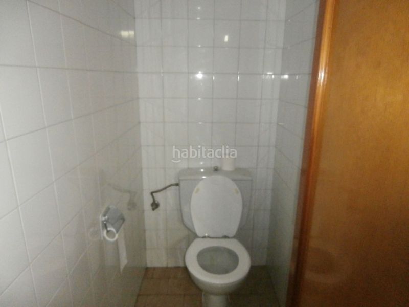 Foto 01bd8449-9c69-4b06-9fc5-6984593dfd3d. Local comercial a Centro Cuenca