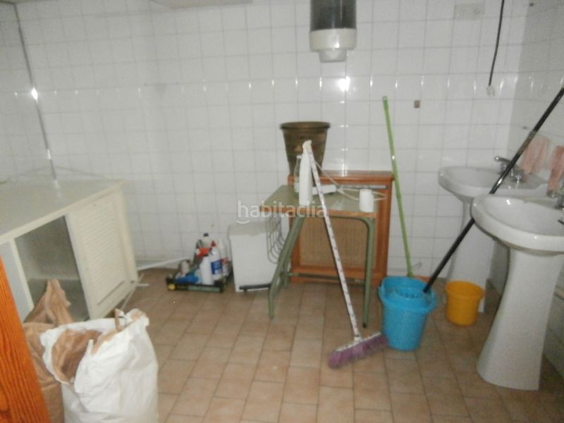 Foto 6fb353d3-d58d-49a0-99ee-1b0b327476fc. Local comercial a Centro Cuenca