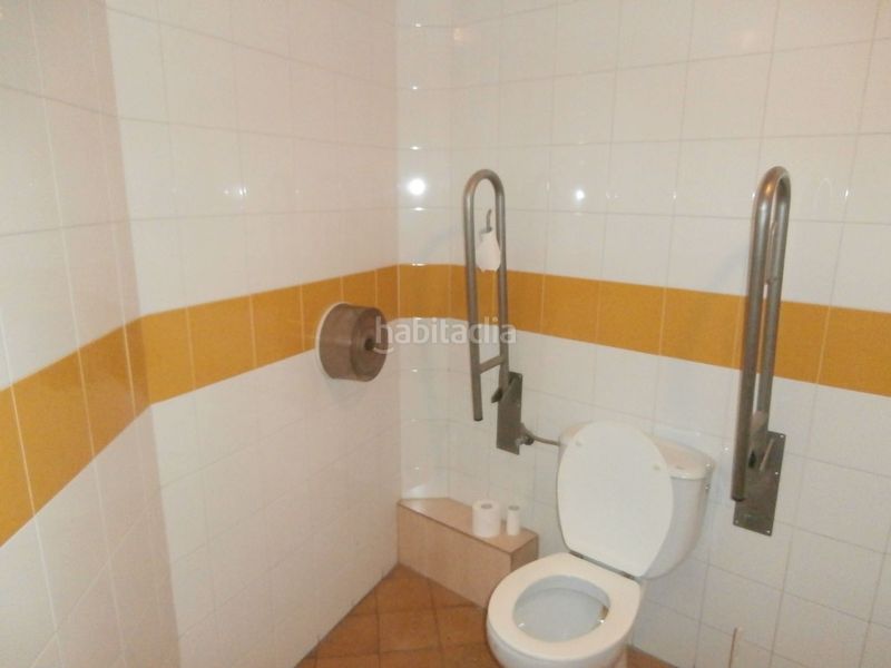 Foto 8a56158e-8342-42b5-95d8-0f581fdfa063. Local comercial a Centro Cuenca