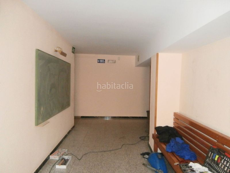 Foto c9d33c0e-b201-457c-912c-f2202f238612. Local comercial a Centro Cuenca