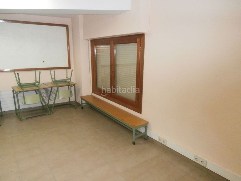 Foto f255bbe1-1f34-49c7-97e6-527c031f75be. Local comercial a Centro Cuenca