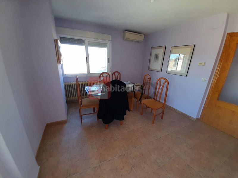 Foto 404a4840-5b81-419f-b231-33987b3d48ca. Pis amb calefacció aparcament a Centro Cuenca